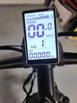 Bicicleta electrica cu roti pe 26 - imagine 4