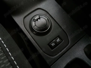 Dacia Duster Laureate 4x4 2020, 1.5 Blue dCi Diesel Manuala, 115 CP, 6+1 trepte - imagine 19