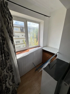 Mobilat  #537;i utilat et intermediar în spate la Sec #539;ia 3 - imagine 4