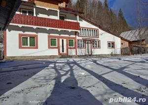 Vând casă  pe transrarau