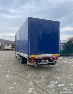 Oportunitate! Iveco Daily 6.5t cu Lift - Investiție recentă, gata să producă! Necesită Cat C. - imagine 4