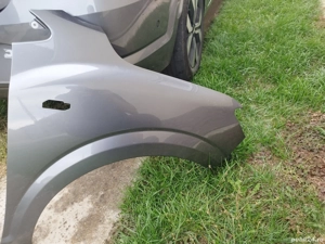 aripă față dreapta  originală  - imagine 4