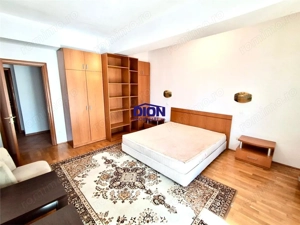 Arcul de Triunf 5 camere 200mp - imagine 10