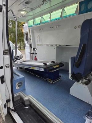  Ambulanță Volkswagen Crafter 2.0 TDI 4Motion 177CP | 2017 | 4x4 | EURO 6C - imagine 6