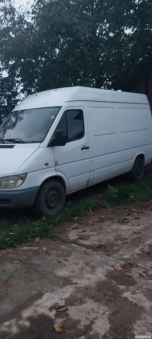 Vând tot ce se vede - imagine 4