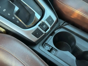 Opel Antara 2.2 diesel 4x4 2015 - imagine 12