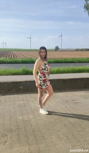 Bună sunt Iulia și abia aștept sa ne cunoaștem 