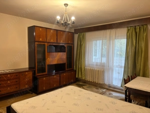 PF inchiriez garsoniera