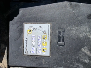 Volkswagen Golf 6 1.6 TDI  - imagine 4