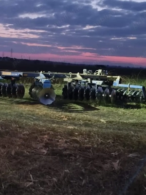 Disc greu în X Dalbo cu tăvălug elicoidal 