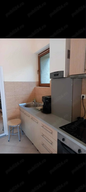 Casă cu curte comuna - zona centrala - imagine 2