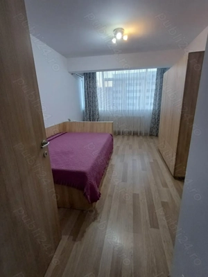 Garsoniera de inchiriat decomandata  30 mp.