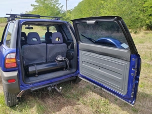 Toyota rav 4. Stare excelenta.  - imagine 6 Toyota rav 4. Stare excelenta.  - imagine 6