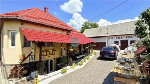 Vand casa cu 5 camere si teren 1040 mp in Toaca - imagine 3 Vand casa cu 5 camere si teren 1040 mp in Toaca - imagine 3