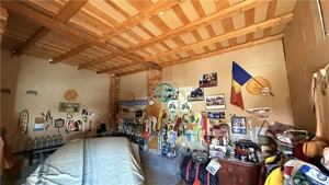 Vand casa cu 5 camere si teren 1040 mp in Toaca - imagine 18 Vand casa cu 5 camere si teren 1040 mp in Toaca - imagine 18