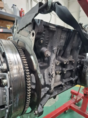 Vând piese din dezmembrări pentru BMW e60 M47 2ld 163 cp