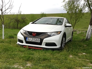 vând sau schimb civic 2015