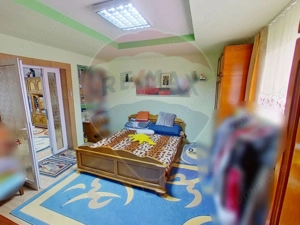 Casă / Vilă cu 16 camere de vânzare în zona Bobâlna - imagine 8