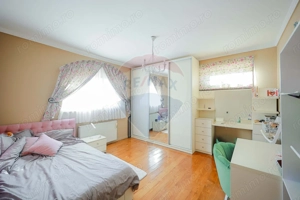 Vilă mediteraneană cu 5 camere, Dealuri Oradea - imagine 16