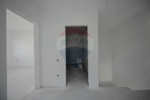 Casă nouă cu 3 Dormitoare, de Vânzare, zona Ioșia - imagine 16