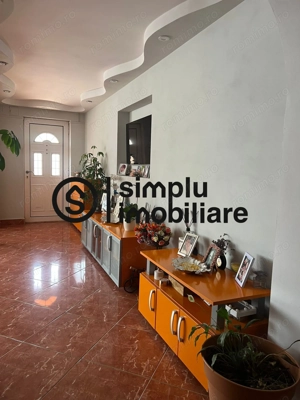 Vila S+P+1+M Lapus, str Paunitei - imagine 8