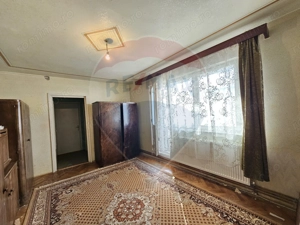 Apartament zona centrala etaj 3 - imagine 2 Apartament zona centrala etaj 3 - imagine 2