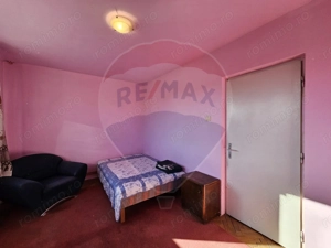 Apartament zona centrala etaj 3 - imagine 4 Apartament zona centrala etaj 3 - imagine 4