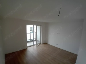 Garsoniera, bloc nou, parcare inclusa - imagine 3