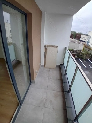 Garsoniera, bloc nou, parcare inclusa - imagine 8