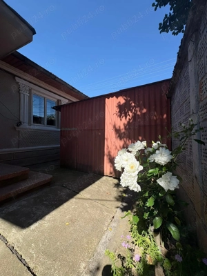 Casă de vanzare - Zona liniștită  - imagine 5