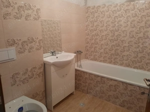 Proprietar inchiriez ap 3 camere bloc nou - imagine 5 Proprietar inchiriez ap 3 camere bloc nou - imagine 5