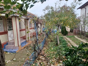 Casă bătrânească la țara - imagine 4 Casă bătrânească la țara - imagine 4