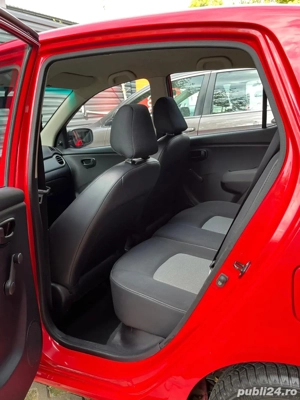 Hyundai I10 , A C! 100.000KM un singur proprietar de noua  - imagine 9