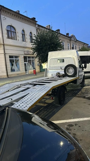 Ford Auto Platformă