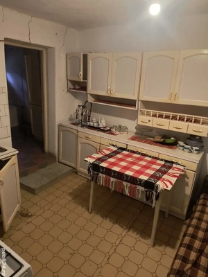 Casâ de vânzare în Iosia nord , la 15 de centrul orasului mers pe jos. - imagine 5