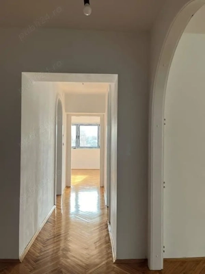 Apartament 3 camere, 2 băi, Tip U, Etaj 8, Rogerius , Oradea.