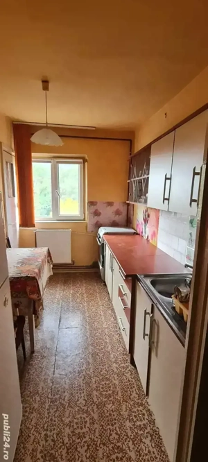 Vând apartament 2 camere situat pe Cal. Torontalului 10