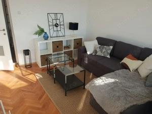 PROPRIETAR, vand ap 3 camere in Lugoj (langa fac. Dragan)