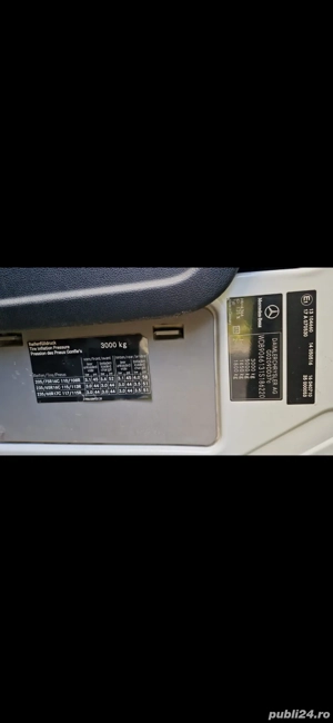 Vand Mercedes Sprinter  - imagine 4 Vand Mercedes Sprinter  - imagine 4