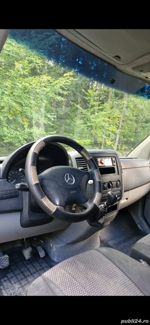Vand Mercedes Sprinter  - imagine 5 Vand Mercedes Sprinter  - imagine 5