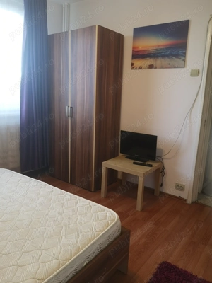 Închiriez 2 camere Drumul Taberei