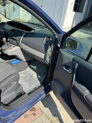 Renault Scenic - imagine 6
