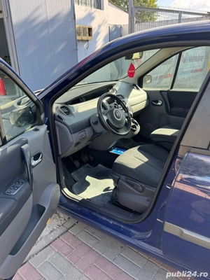 Renault Scenic - imagine 4