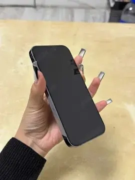 Vand Iphone 14 Pro Deep Purple