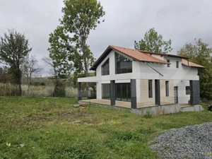 Oferta! Casa semifinisata, cu priveliste, 750 mp teren, Salicea - imagine 4
