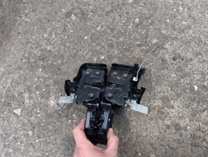 Broasca incuietoare usa stanga/dreapta FORD FOCUS CABRIO CC - imagine 8
