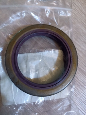 Simering cutie viteze pentru Mercedes 52x72x12