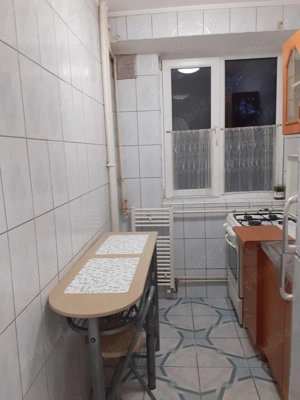 Închiriez garsonieră  - imagine 6