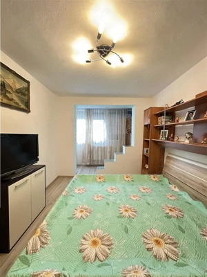 SAGULUI - 3 Camere - Decomandat - Centrala proprie - Bloc anvelopat - imagine 3