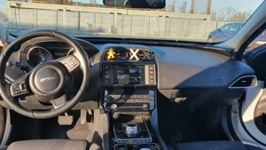 Jaguar XE 2.0.Aut. model 2016 - imagine 6